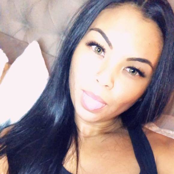 Meet your Posher, Chelsea - Picture 1 of 1